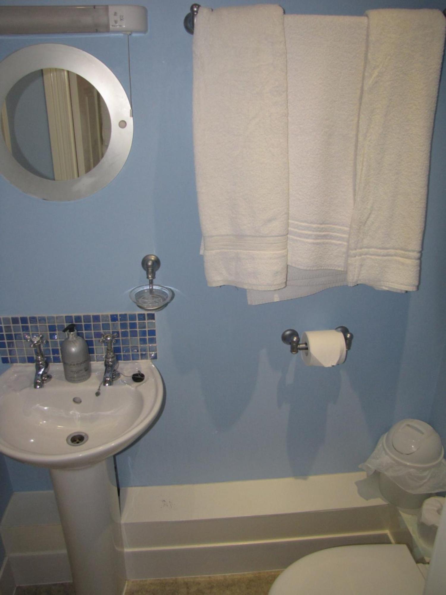 Ashmira Guest House Weymouth Ngoại thất bức ảnh