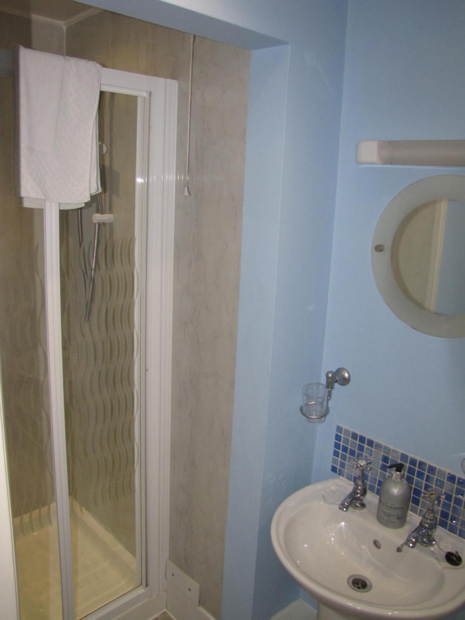 Ashmira Guest House Weymouth Ngoại thất bức ảnh