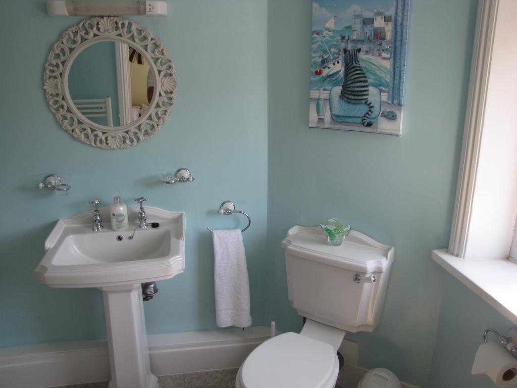 Ashmira Guest House Weymouth Ngoại thất bức ảnh